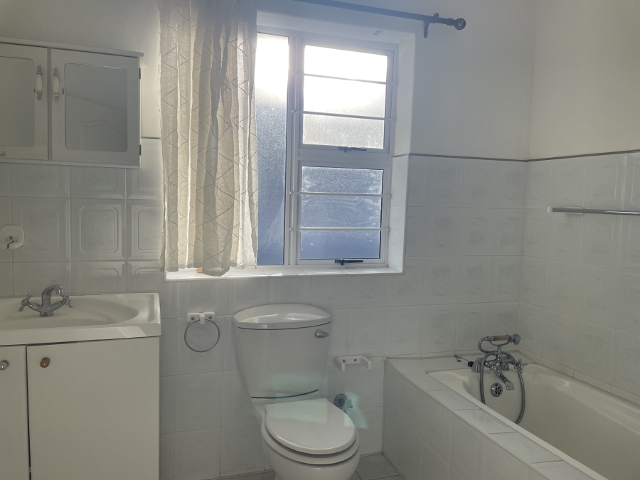 2 Bedroom Property for Sale in Myburgh Park Western Cape